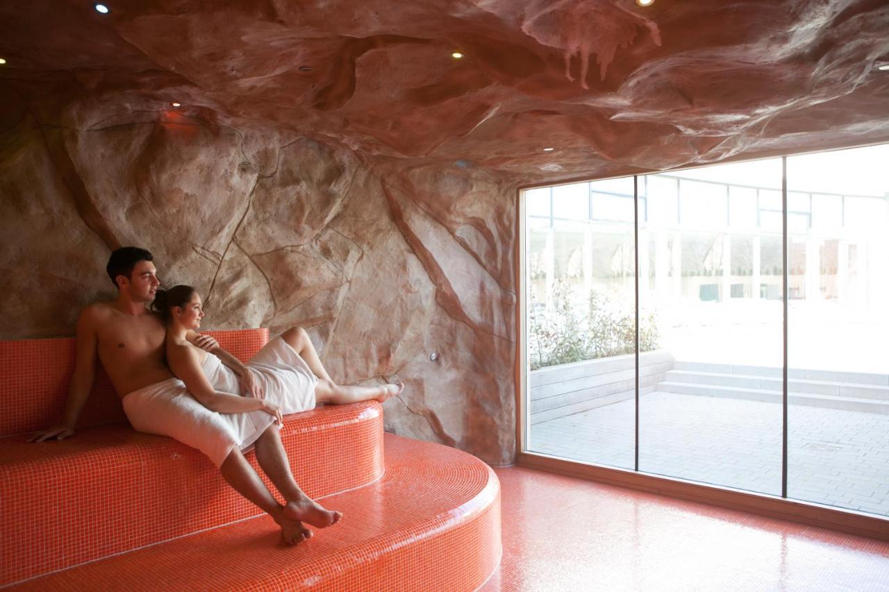 Hotel An Der Therme 4*